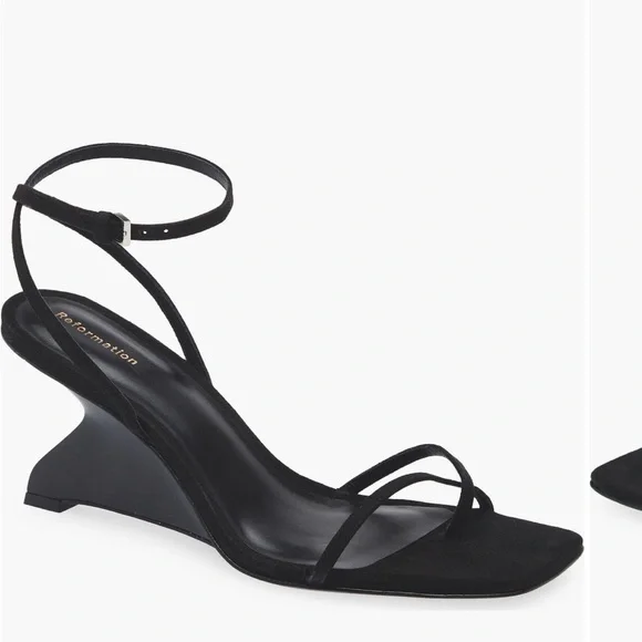 Reformation Black Strappy Sandals - Picture 3 of 6